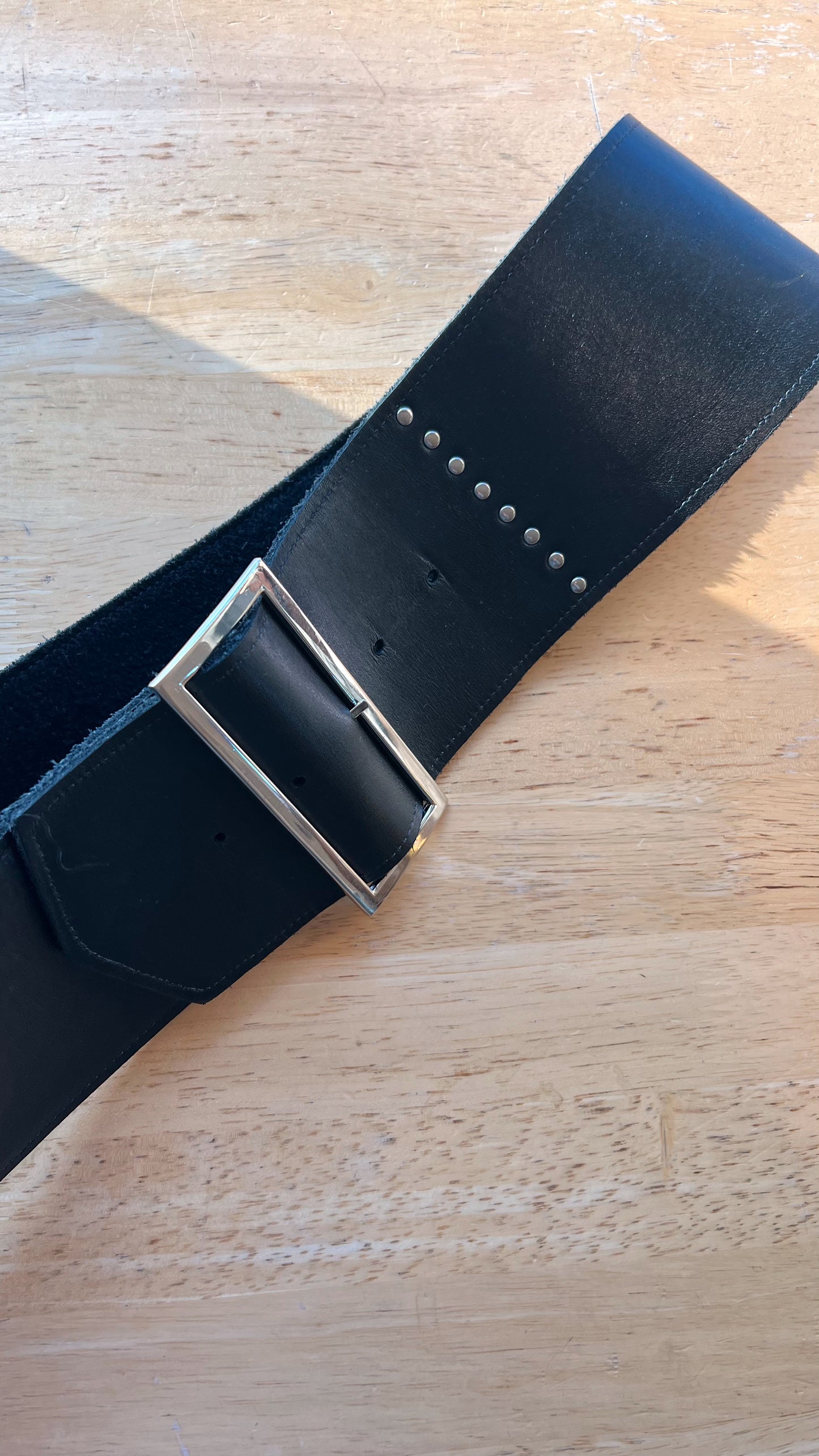 00s Chunky Leather Belt