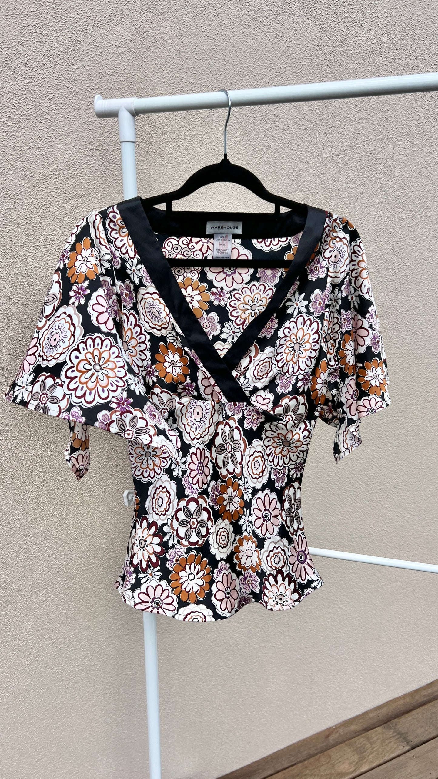 00s Silk Flower Top