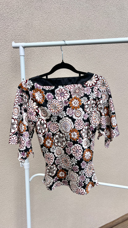 00s Silk Flower Top